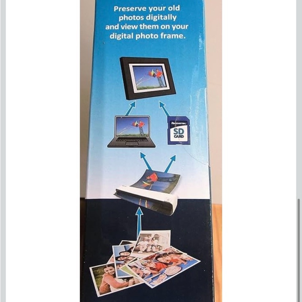 Compact White Photo Scanner - Picture 2 of 3